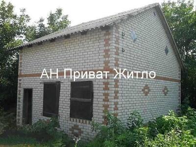 Дача без внутрішніх робіт в Жуках.