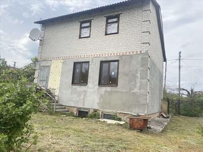 Продається чудова дача-будинок на Вороніна, вул. Медова!