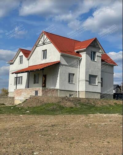 Новий котедж в Горбанівці