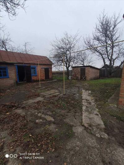 Великий цегляний будинок поряд з Полтавою!