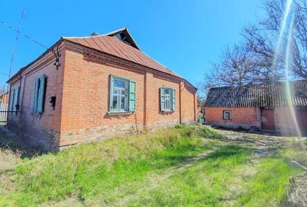 Продається частина будинку на Крутому березі!