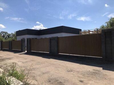 Будинок на Червоному шляху