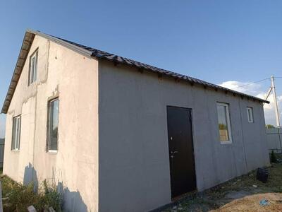 Недобудований будинок в  районі ГРЛ