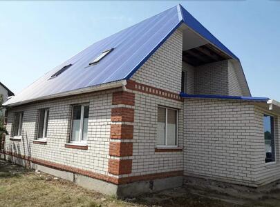 Будинок в центрі Рибців