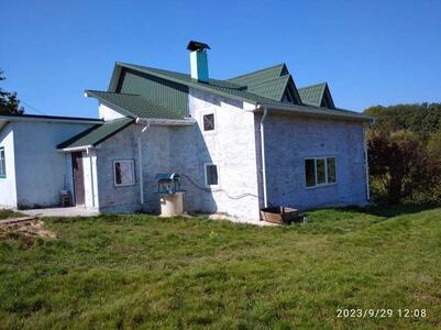 Будинок для внликої родини  в Горбанівці