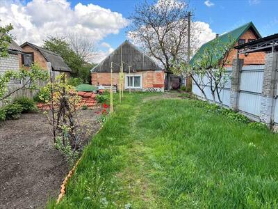 Продаж ділянки з будинком