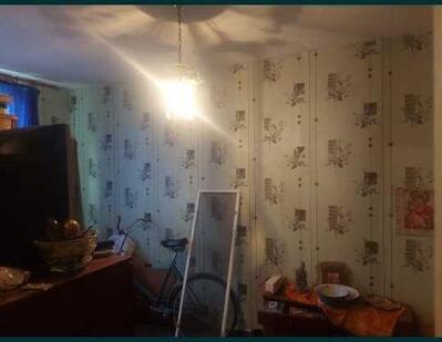 Частина будинку з окремим двором на Розсошнцях!