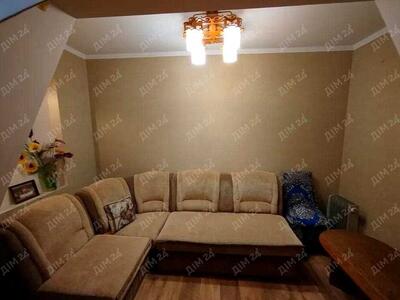 Частина будинку на Подолі!