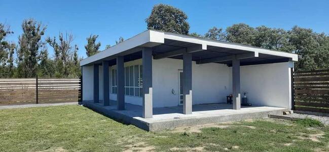 Будинок біля річки!