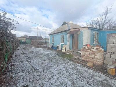 Частина будинку в Супрунівці з великою діляною