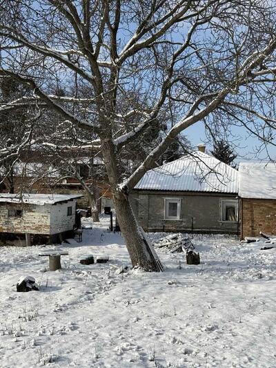 Продаж земельної ділянки під забудову на Розсошенцях