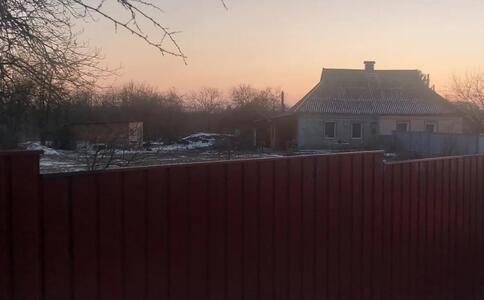 Півбудинку з ремонтом в с.Мильці