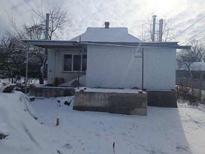 Окремий будинок на Монастирській горі