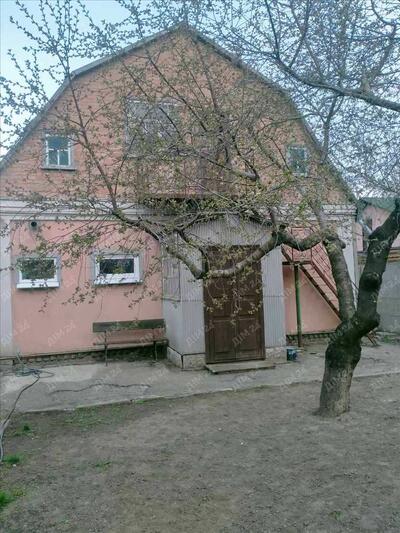 Добротний будинок на Кагамлика!