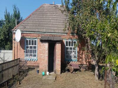 Будинок зі зручностямя в мальовничому місті