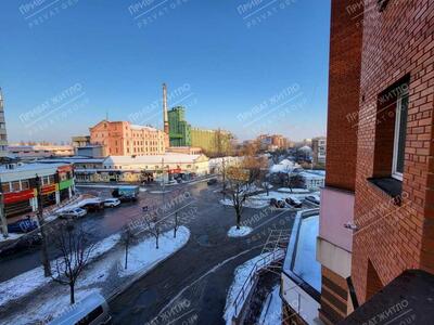 Вул. Небесної Сотні. Двокімнатна квартира, Поділ!