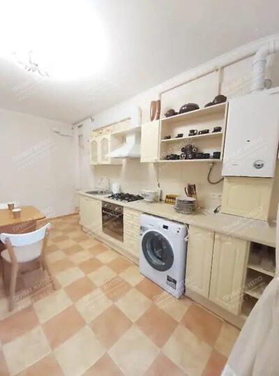 Квартира в новому будинку, центральна частина Полтави