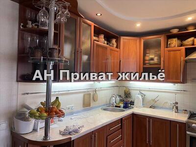 Простора та світла квартира для молодої родини