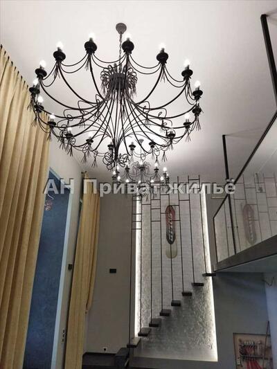 Сучасна та унікальна квартира в серці Полтави!