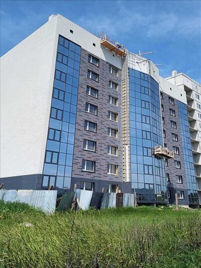 1-комнатная квартира в новом доме на Юровке