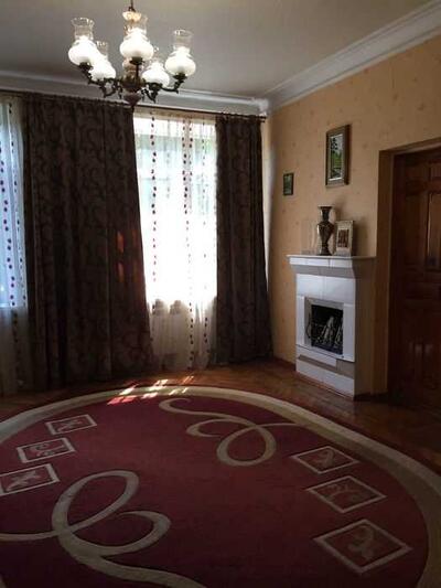 Трикімнатна в Авіагородку