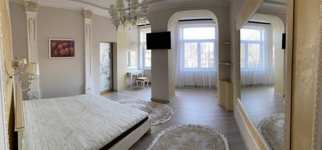 Елітна квартира в Авіамістечку