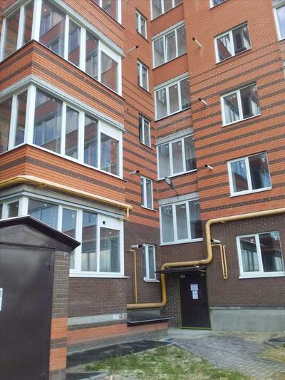 Квартира в новому, чудовому будинку!