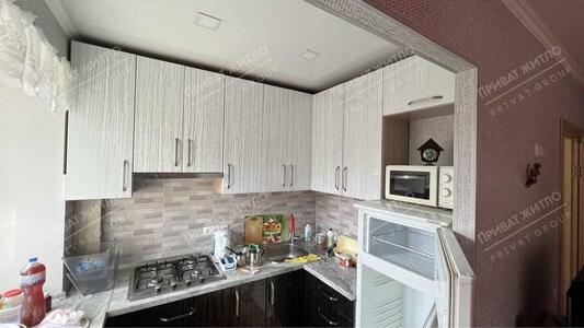 Продається 2  кімнатна квартира з ремонтом по вул.Європейська