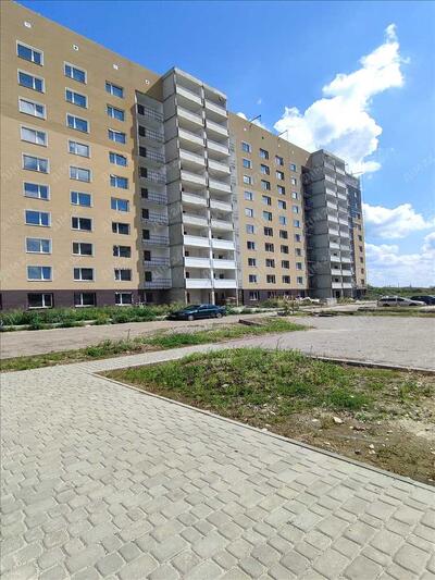 Квартира в новому будинку!