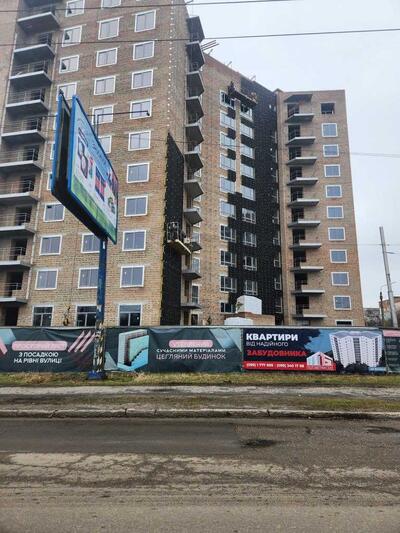 Однокімнатна квартира в новобудові на Половках