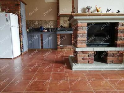 Трикімнатна дворівнева квартира в центрі