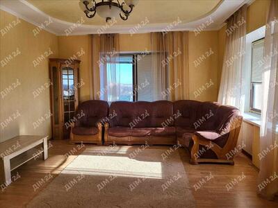 Трикімнатна квартира в центрі міста