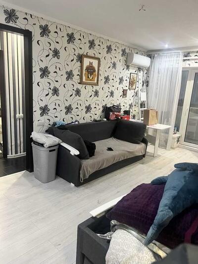 Трикімнатна квартира на Соборності!