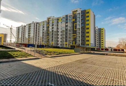 Однокімнатна квартира в новобудові в ЖК Пелюстковий!