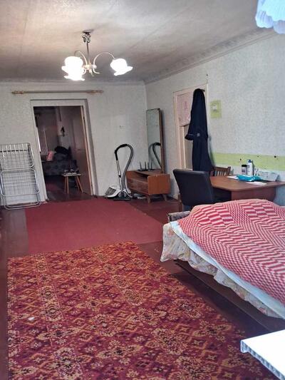 Двокімнатна квартира на середньому поверсі, Браїлки