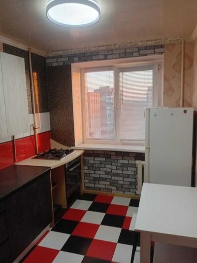 Боженка. Двокімнатна квартира.