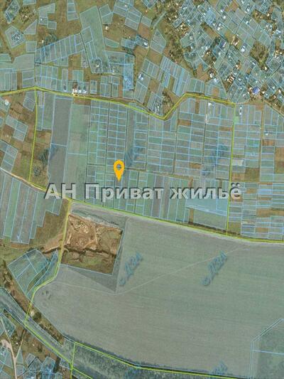 Земельна ділянка для будівництва заміського будинку