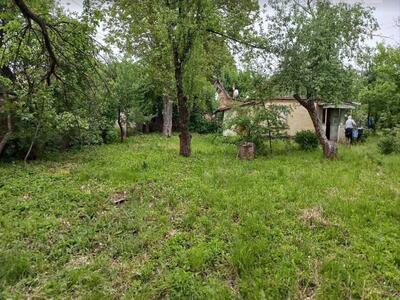 Дачний будинок в районі Автоагрегатного заводу.