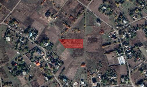 Простора ділянка в Гожулах