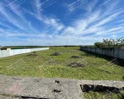 Пропонуємо земельну ділянку 15 соток в с. Щербані