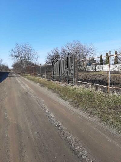 Земельна ділянка під забудову в мальовничому місці у с.Супрунівка.