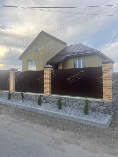 Нови будинок після ремонту в Полтаві.