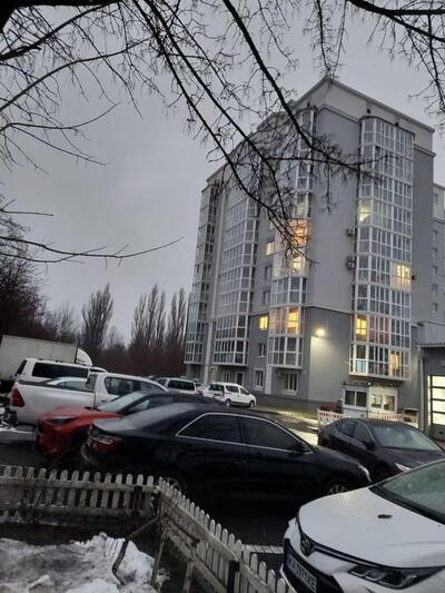 Квартира в новому будинку біля ТРЦ Конкорд