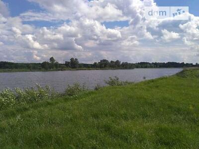 Велика земельна ділянка в Ліску