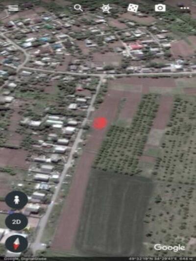 Невелика земельна ділянка на Розсошенцях