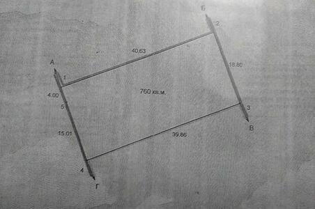 Ділянка в центральній частині міста.