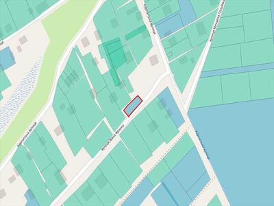 Компактна ділянка в Розсошенцях.