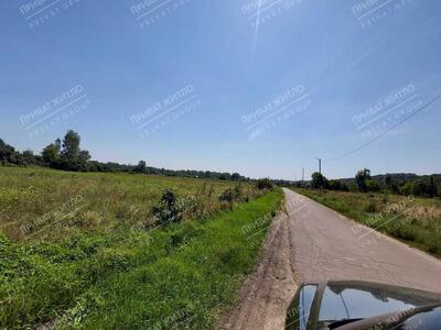 Земельна ділянка  25 соток можливо під Таунхаси !