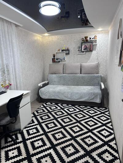 Двокімнатна квартира з євроремонтом в Степному!