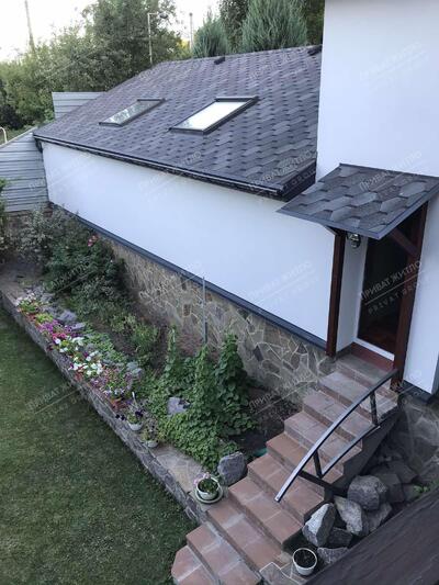 Приватний будинок та бизнес поруч, в історичному центрі міста!